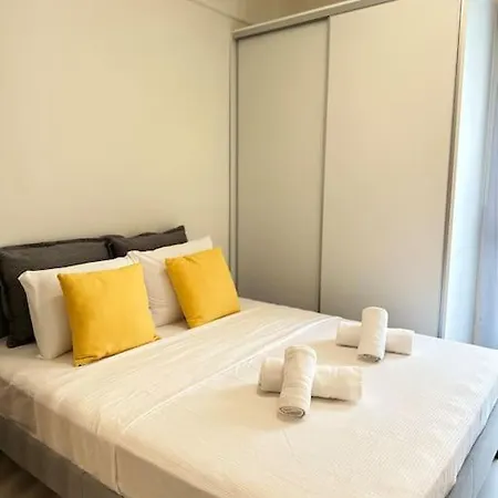 Apartamento Lovely By Thesbnb